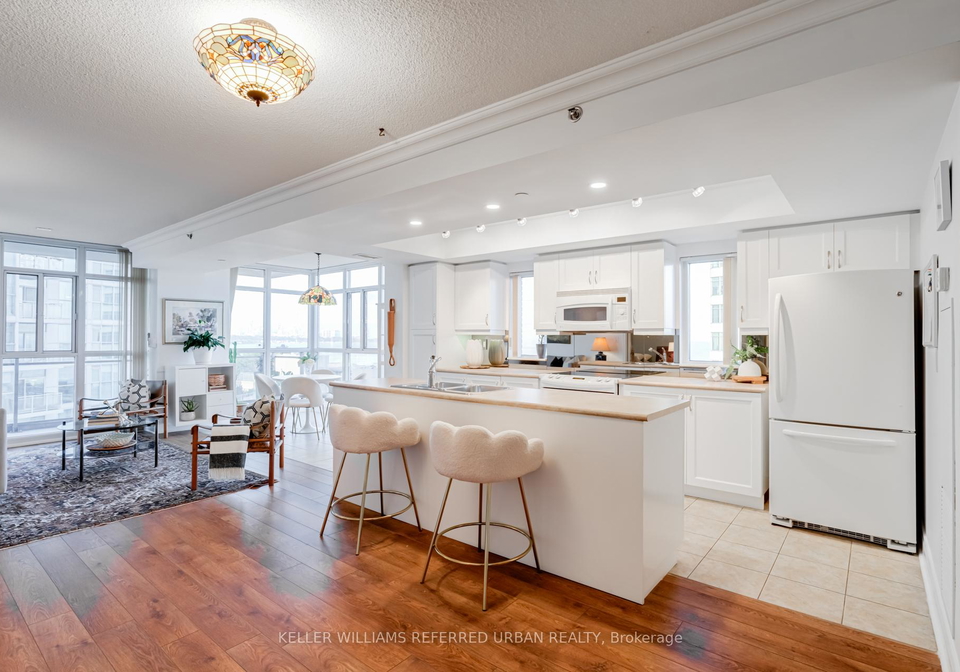 3-marine-parade-drive-etobicoke-ontario-w12342876