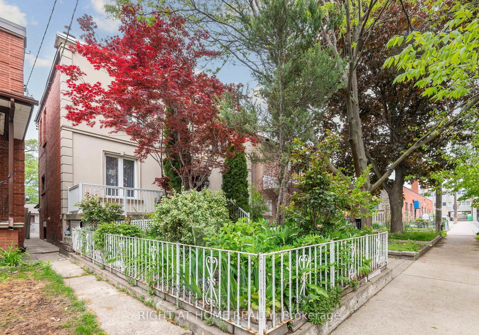 812-gladstone-avenue-toronto-ontario-w12342989