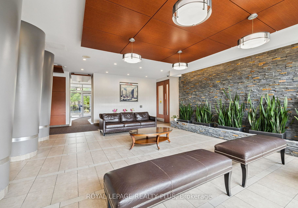 50-kingsbridge-garden-circle-mississauga-ontario-w12343049