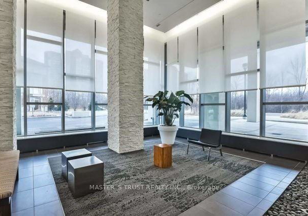360-square-one-drive-mississauga-ontario-w12343061