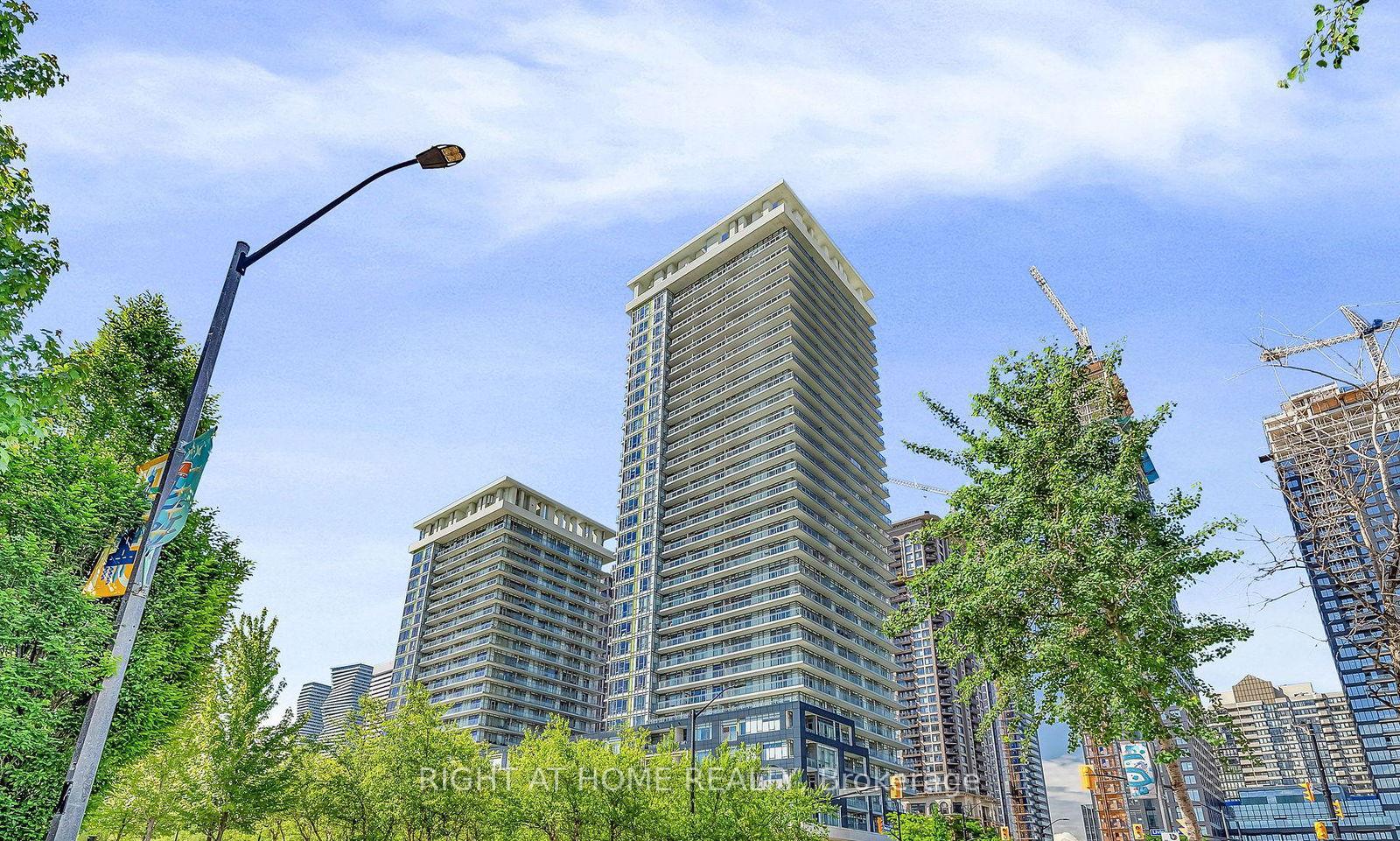 360-square-one-drive-mississauga-ontario-w12343352