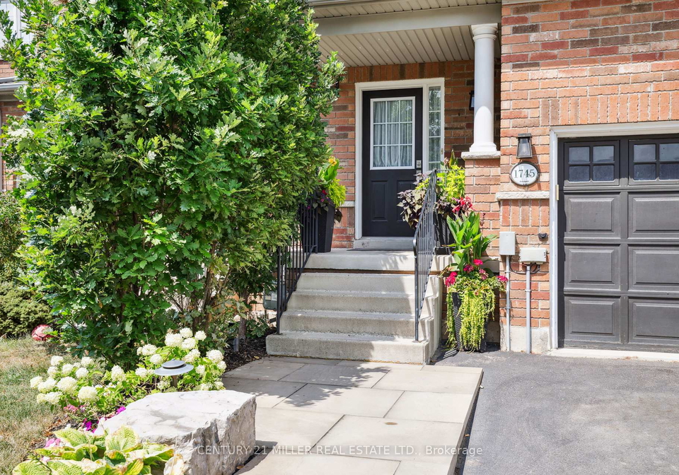 1745-cobra-crescent-burlington-ontario-w12343822