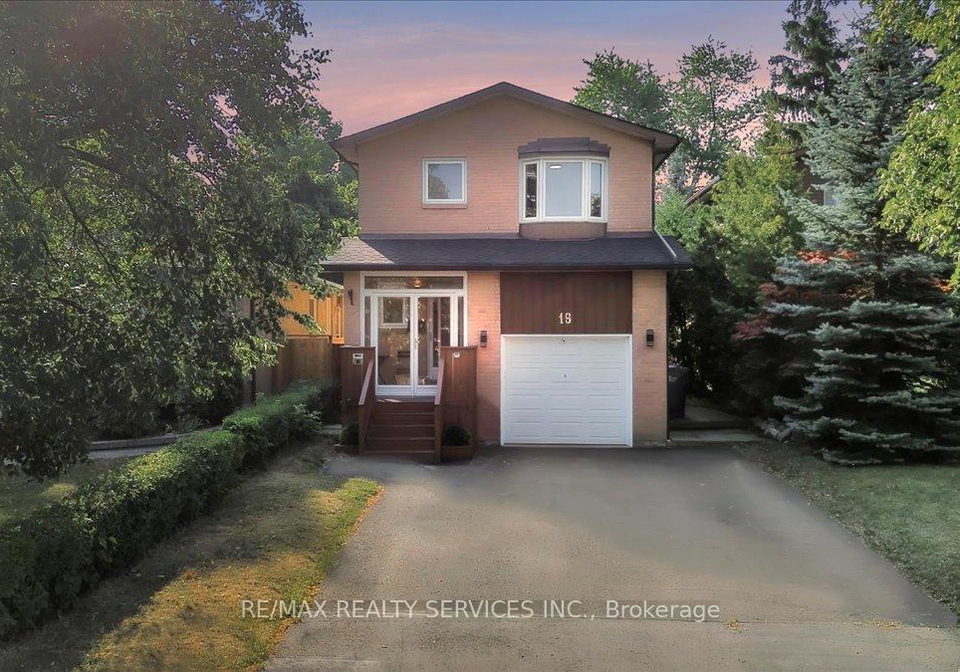 19-blossom-avenue-brampton-ontario-w12344070