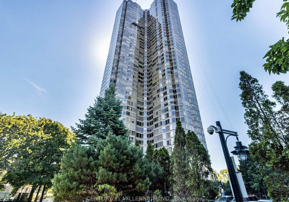 1-palace-pier-court-etobicoke-ontario-w12344292
