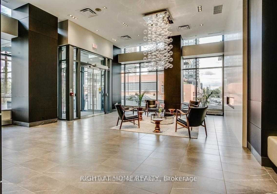 10-parklawn-road-etobicoke-ontario-w12344298