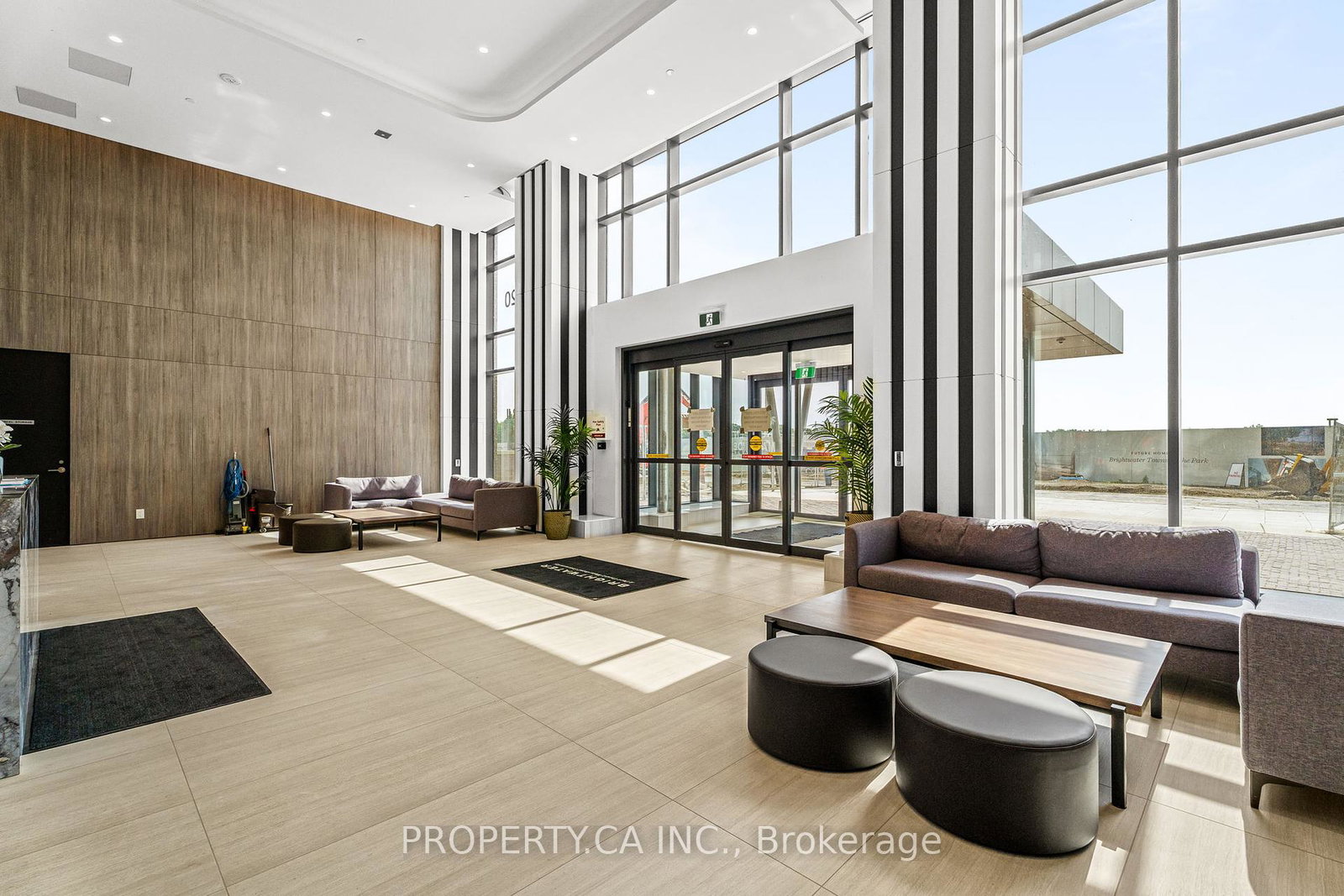 220-missinnihe-way-s-mississauga-ontario-w12344405