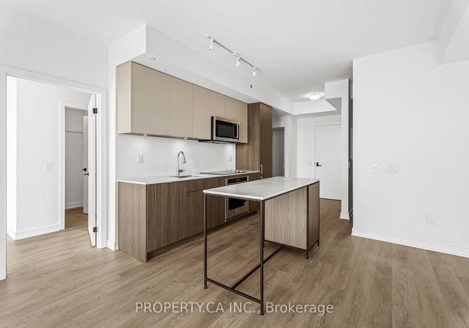 220-missinnihe-way-s-mississauga-ontario-w12344405