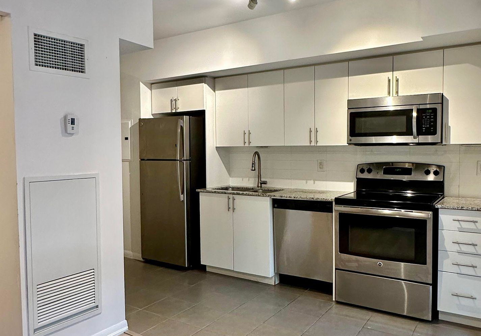 830-lawrence-avenue-w-north-york-ontario-w12344634