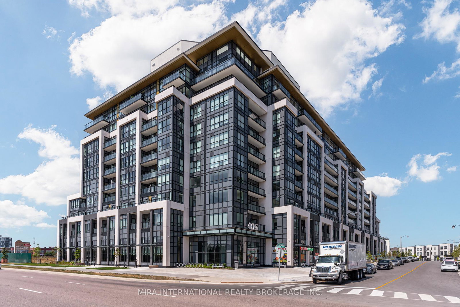 405-dundas-street-w-oakville-ontario-w12344695