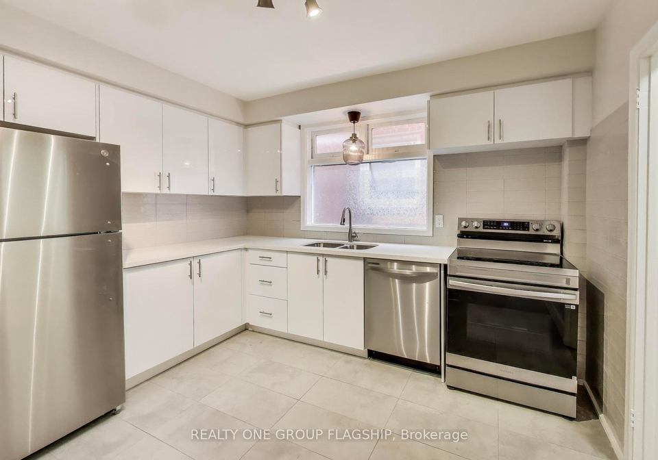 77-keele-street-toronto-ontario-w12344754