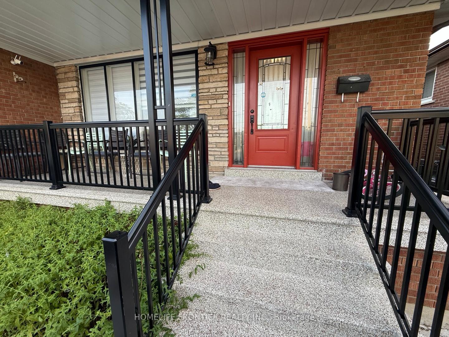 759-bloor-street-mississauga-ontario-w12344792