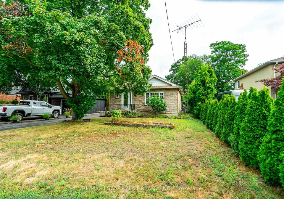 961-danforth-avenue-burlington-ontario-w12344849