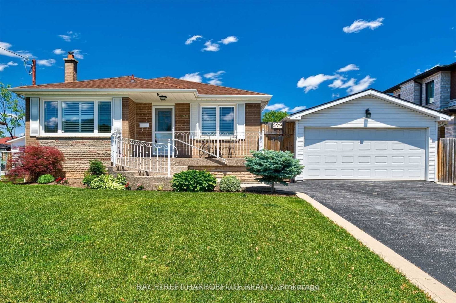 529-weynway-court-oakville-ontario-w12344934