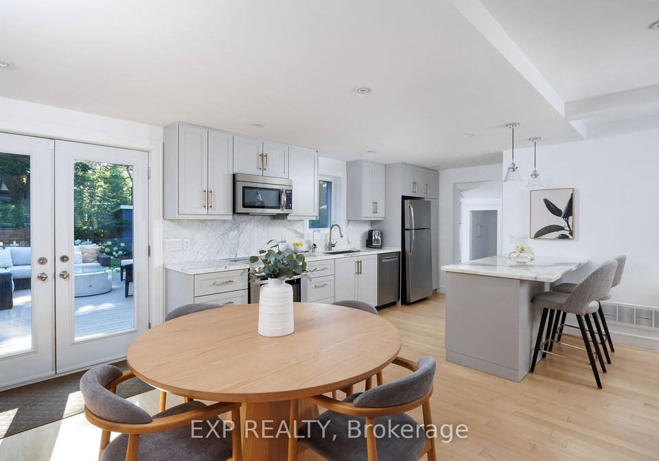 870-royal-york-road-etobicoke-ontario-w12344965