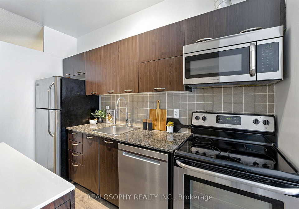 38-joe-shuster-way-toronto-ontario-w12344971