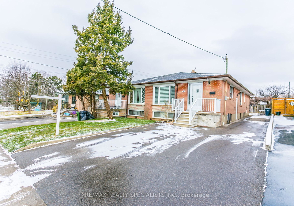 8-giltspur-drive-york-ontario-w12345081