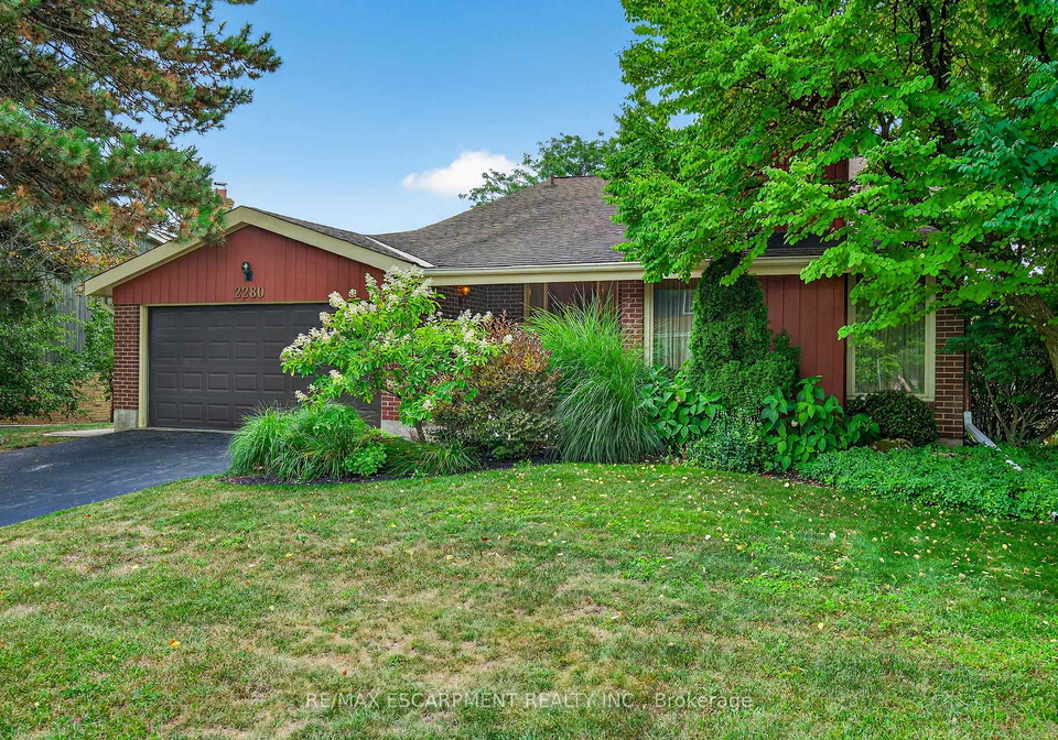 2280-mansfield-drive-burlington-ontario-w12345175