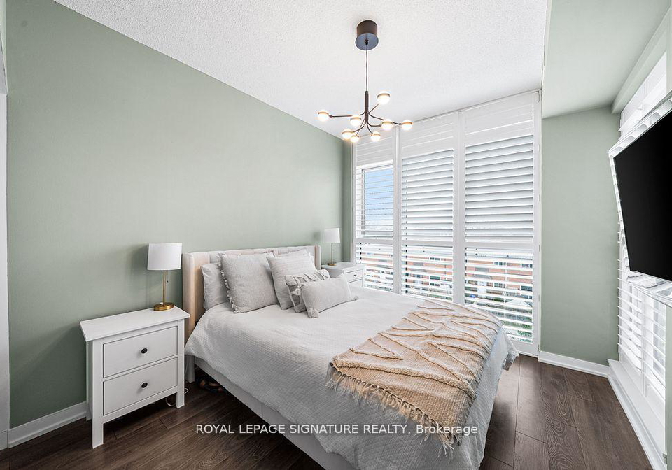 1284-guelph-line-burlington-ontario-w12345252