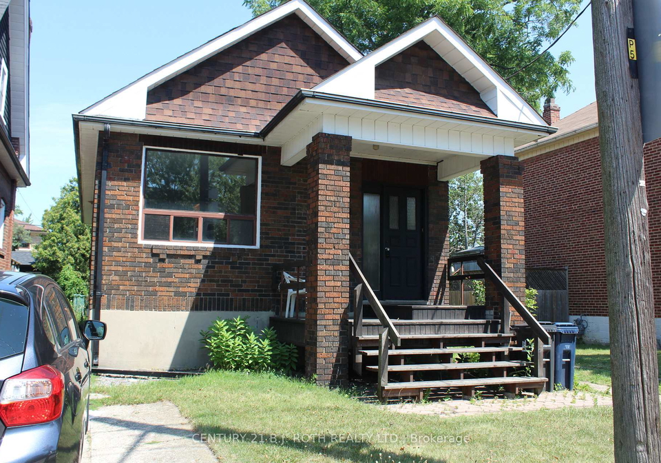 5-twentieth-street-etobicoke-ontario-w12345259