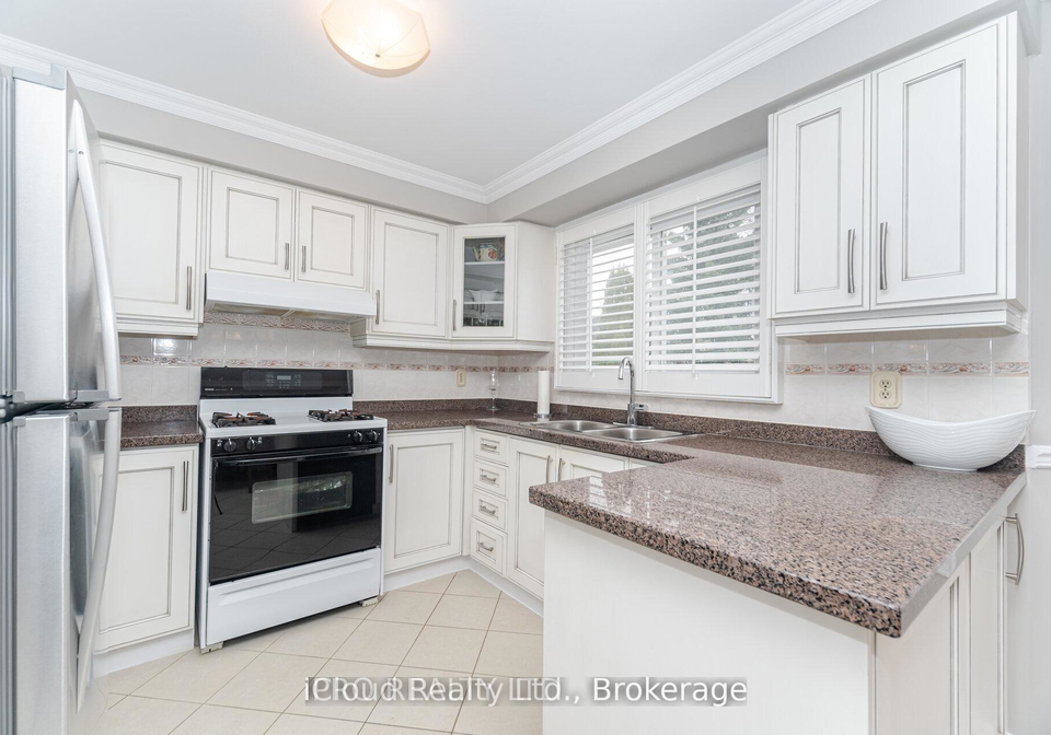 97-major-wm-sharpe-drive-brampton-ontario-w12345321