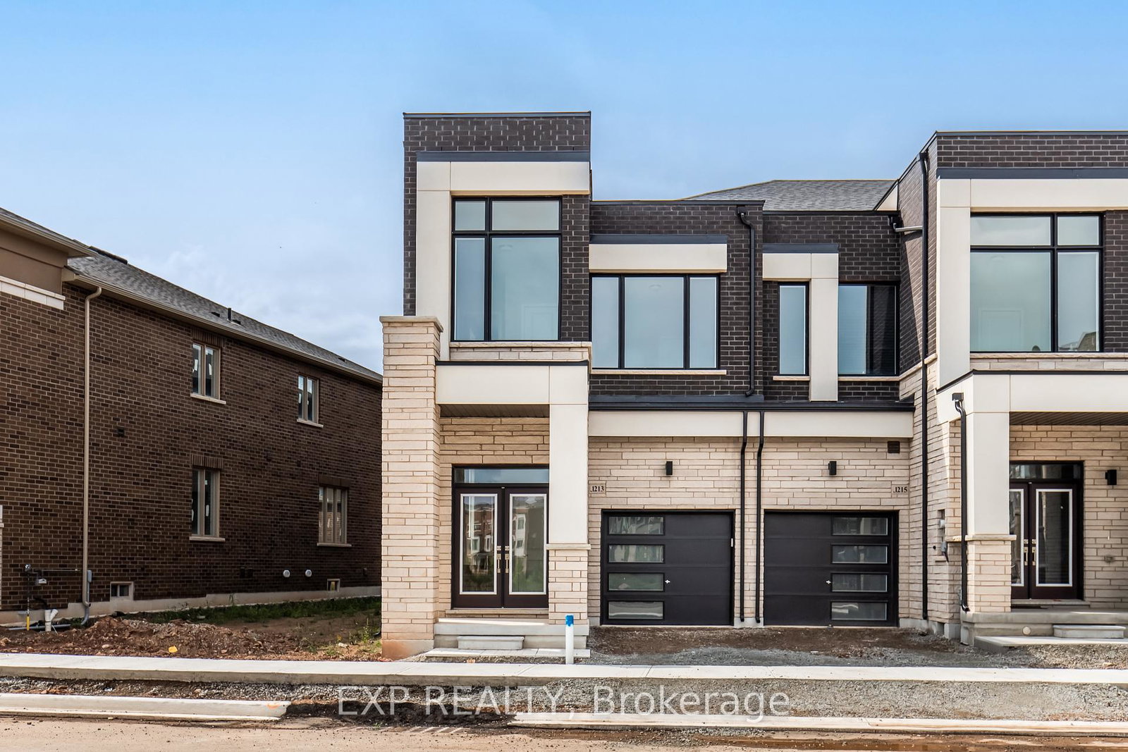 1213-dartmouth-crescent-oakville-ontario-w12345391