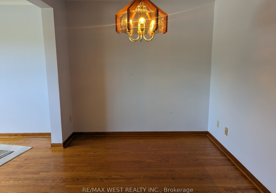 5peter-street-n-mississauga-ontario-w12345462