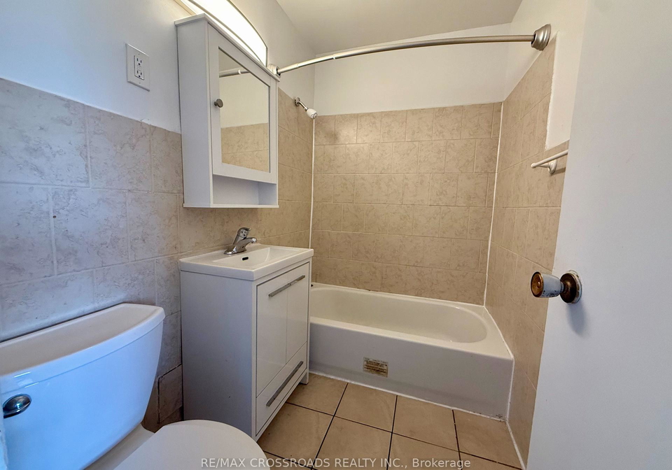363-lakeshore-road-e-mississauga-ontario-w12345487