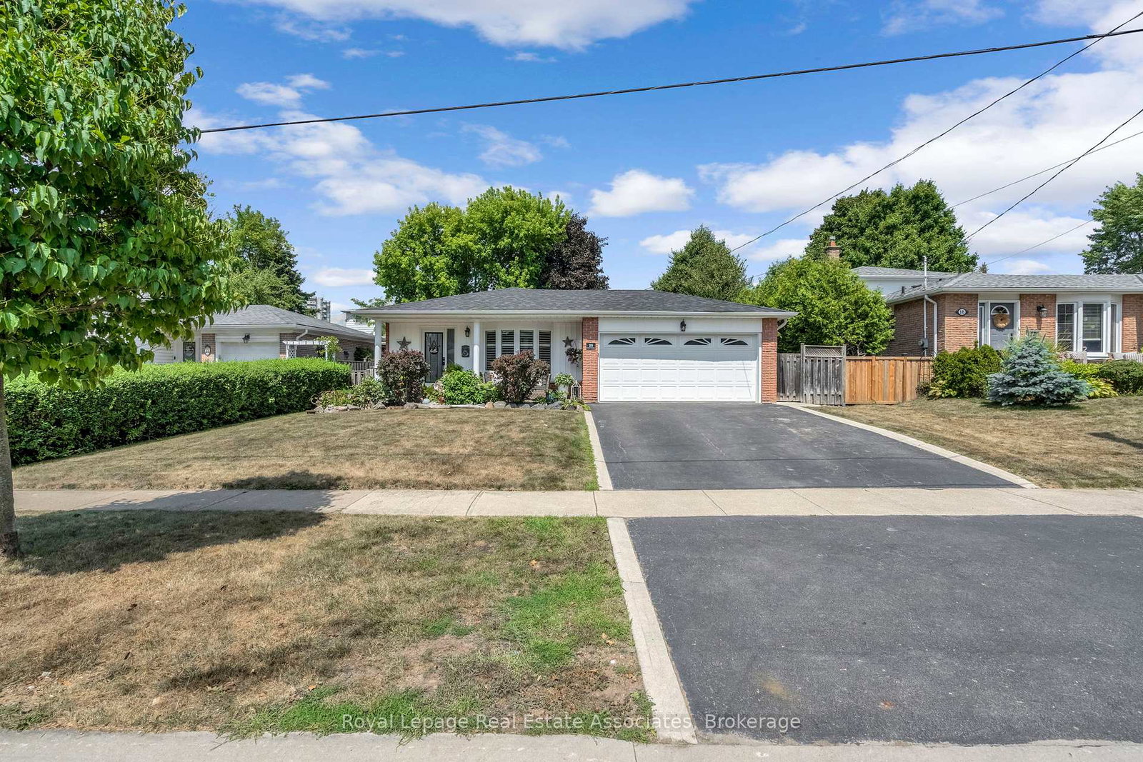 20-baylor-crescent-halton-hills-ontario-w12345580