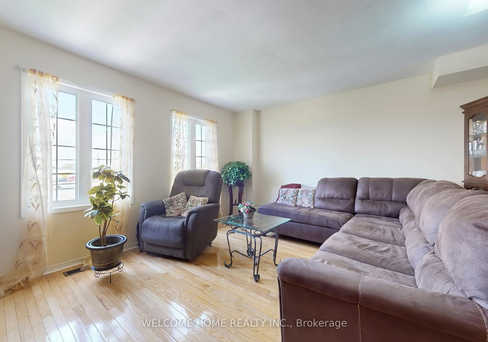 107-torbarrie-road-york-ontario-w12345936