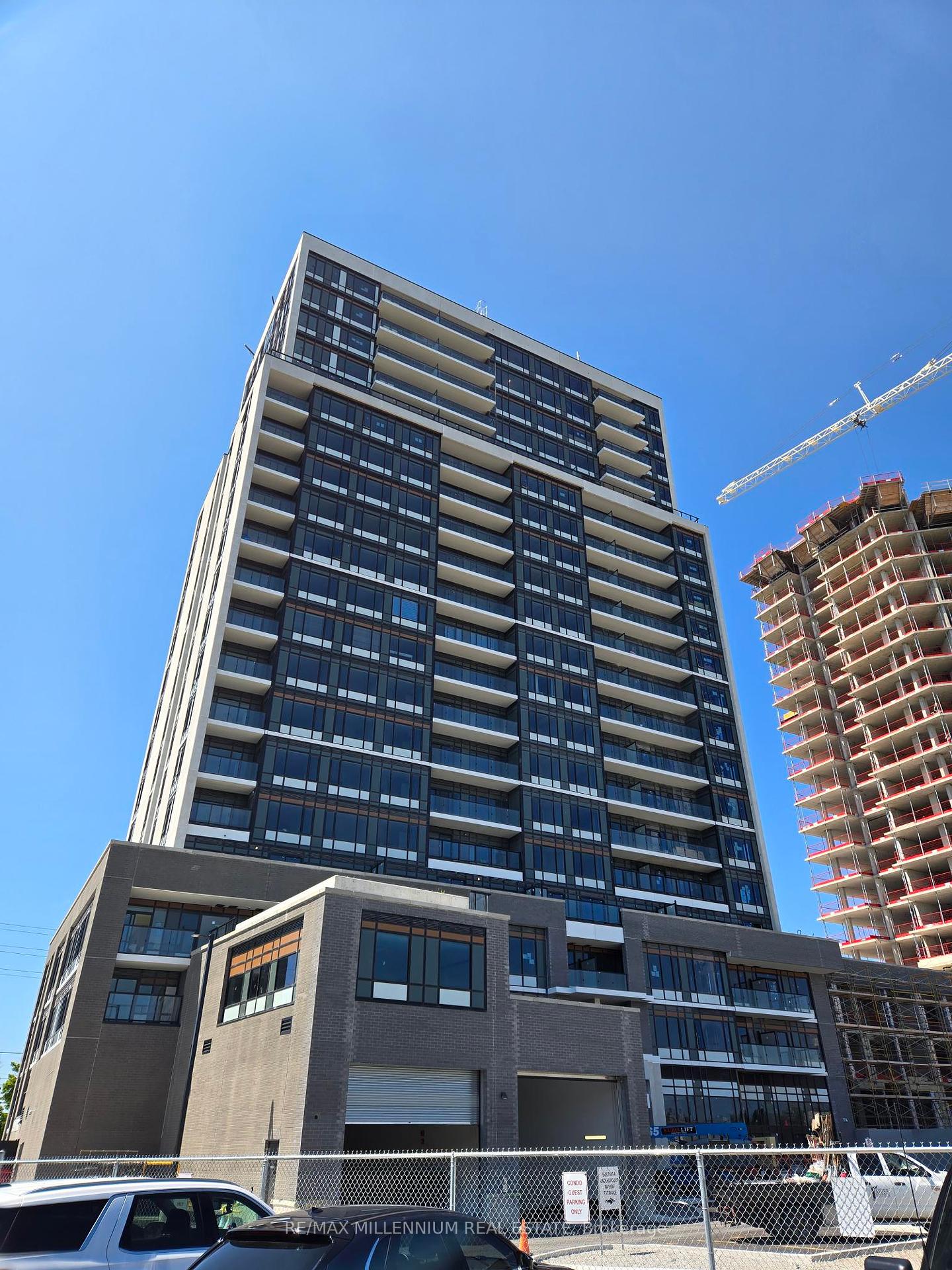 8010-derry-road-milton-ontario-w12346151