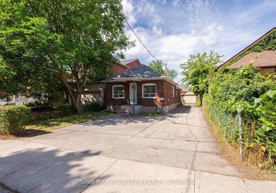 54-harold-street-etobicoke-ontario-w12346270