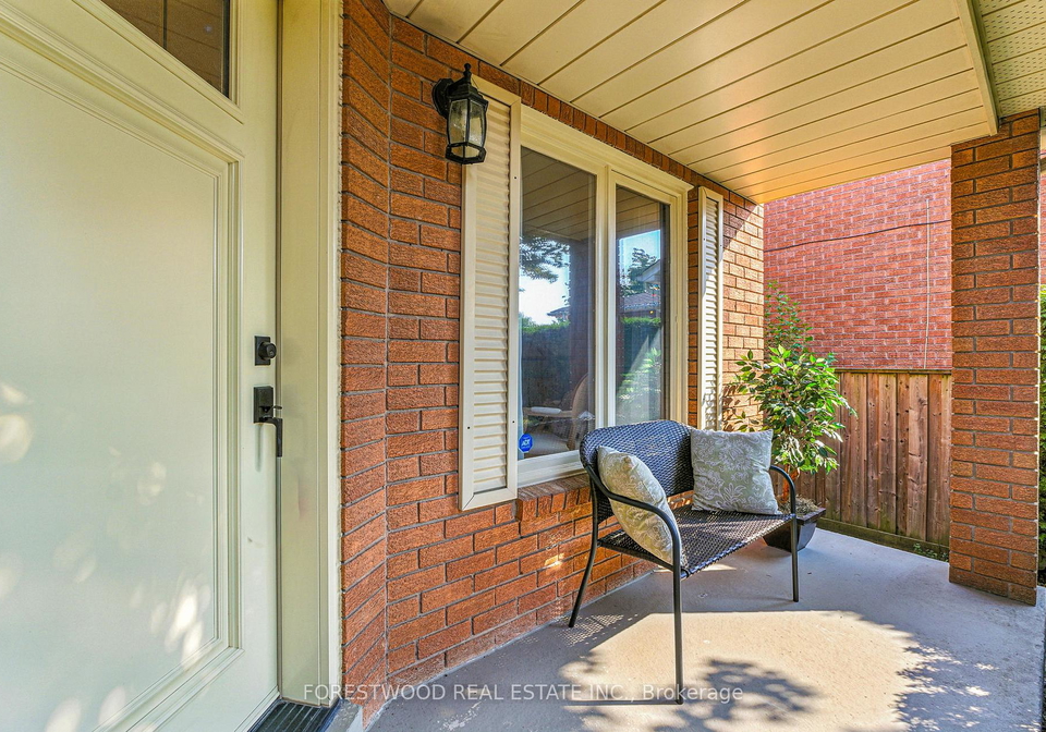 190-nahani-way-mississauga-ontario-w12346513