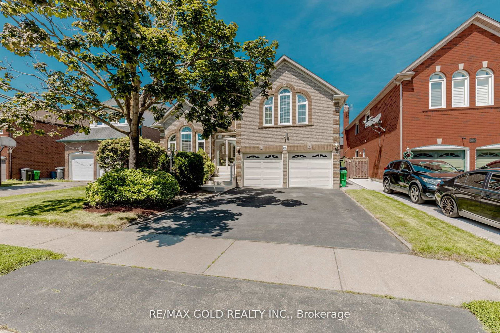 25-red-cedar-crescent-brampton-ontario-w12346520