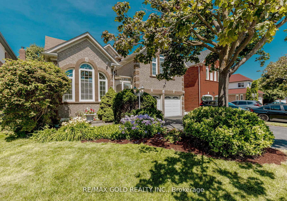 25-red-cedar-crescent-brampton-ontario-w12346520