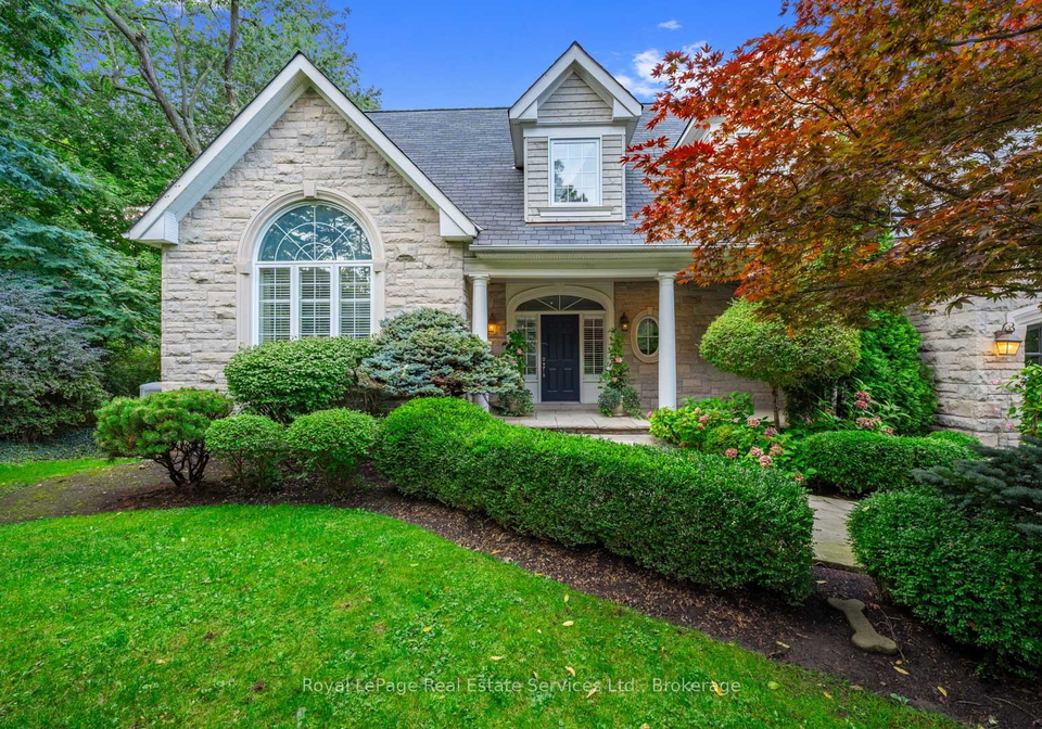235-lakewood-drive-oakville-ontario-w12346602