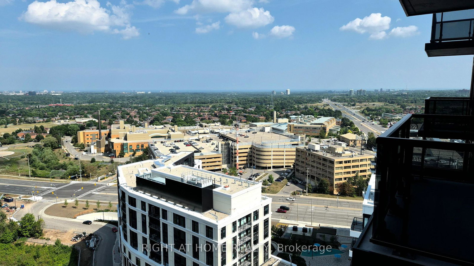 2495-eglinton-avenue-w-mississauga-ontario-w12346722