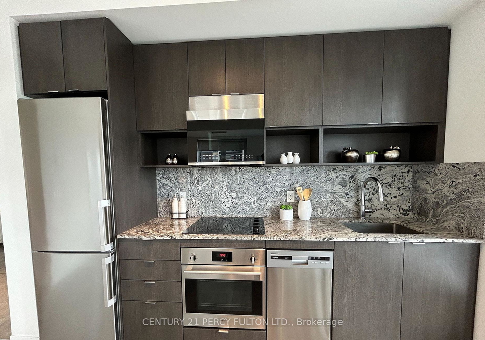 9-mabelle-avenue-etobicoke-ontario-w12347037