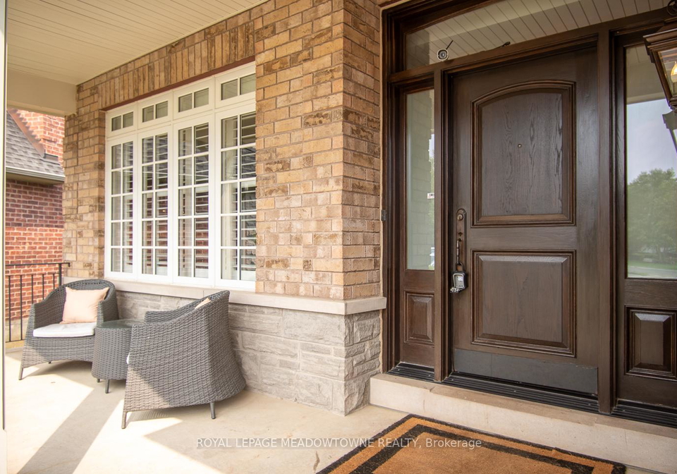 20-view-point-circle-halton-hills-ontario-w12347074