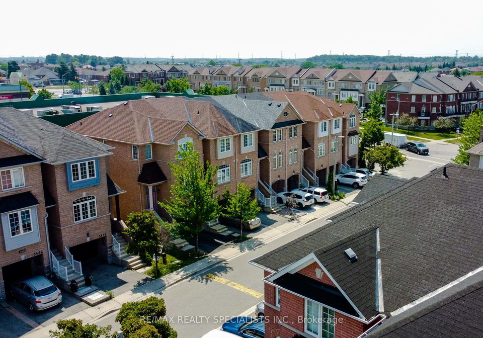 3434-redpath-circle-mississauga-ontario-w12347227
