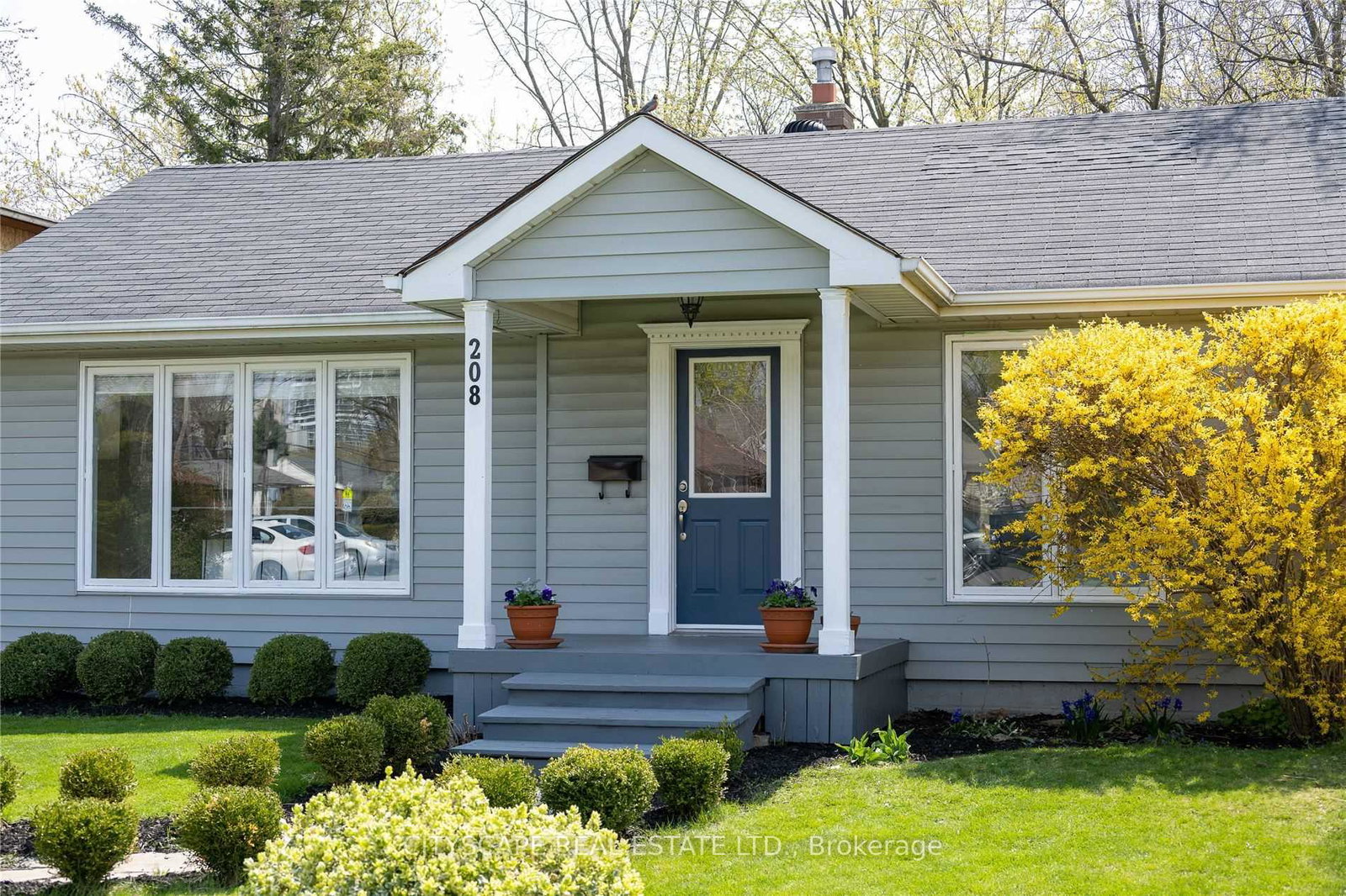 208-mary-street-oakville-ontario-w12347491