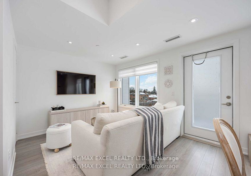 155-downsview-park-boulevard-york-ontario-w12347521