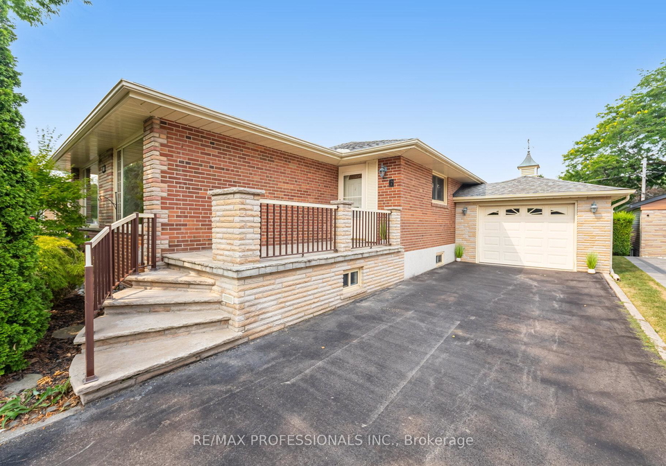 6-tapley-drive-etobicoke-ontario-w12347535