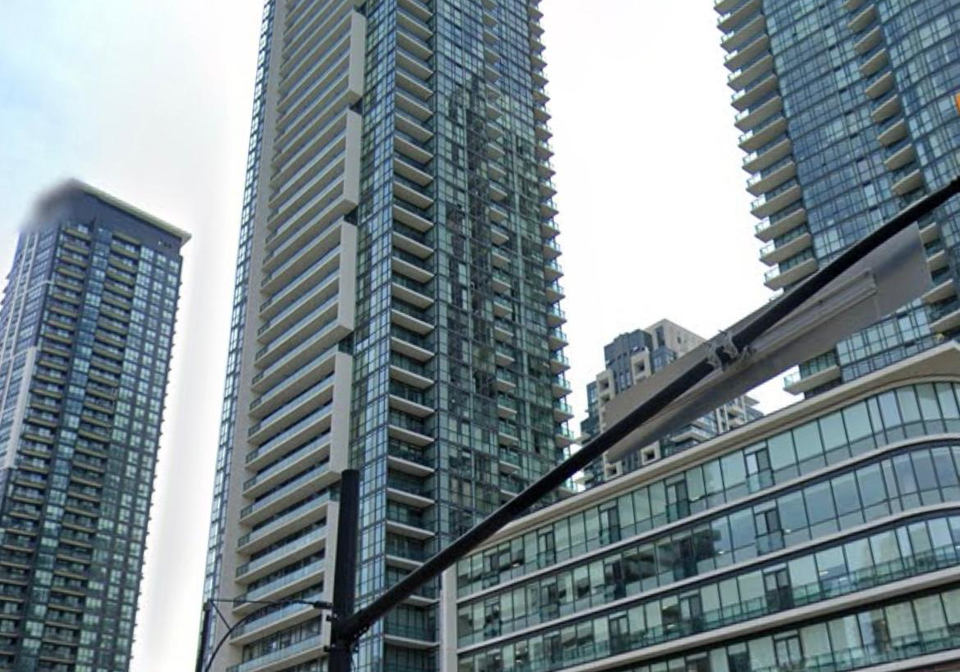 4070-confederation-parkway-mississauga-ontario-w12347552