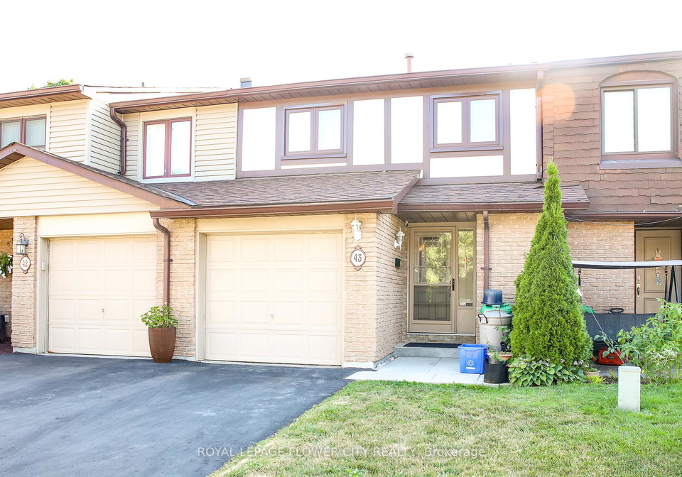 43-greenwich-circle-brampton-ontario-w12347761