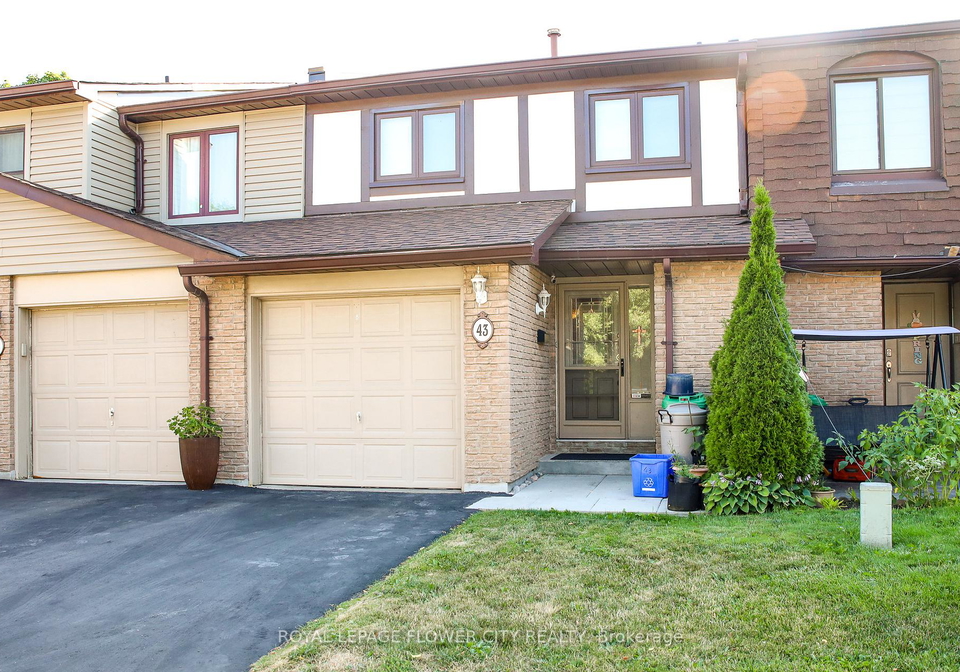 43-greenwich-circle-brampton-ontario-w12347761