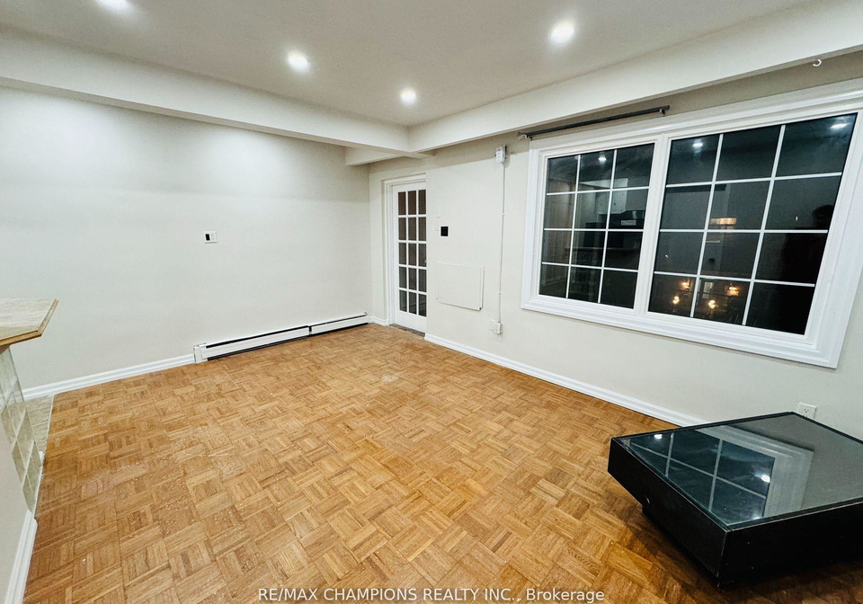 2-elm-grove-avenue-toronto-ontario-w12347920