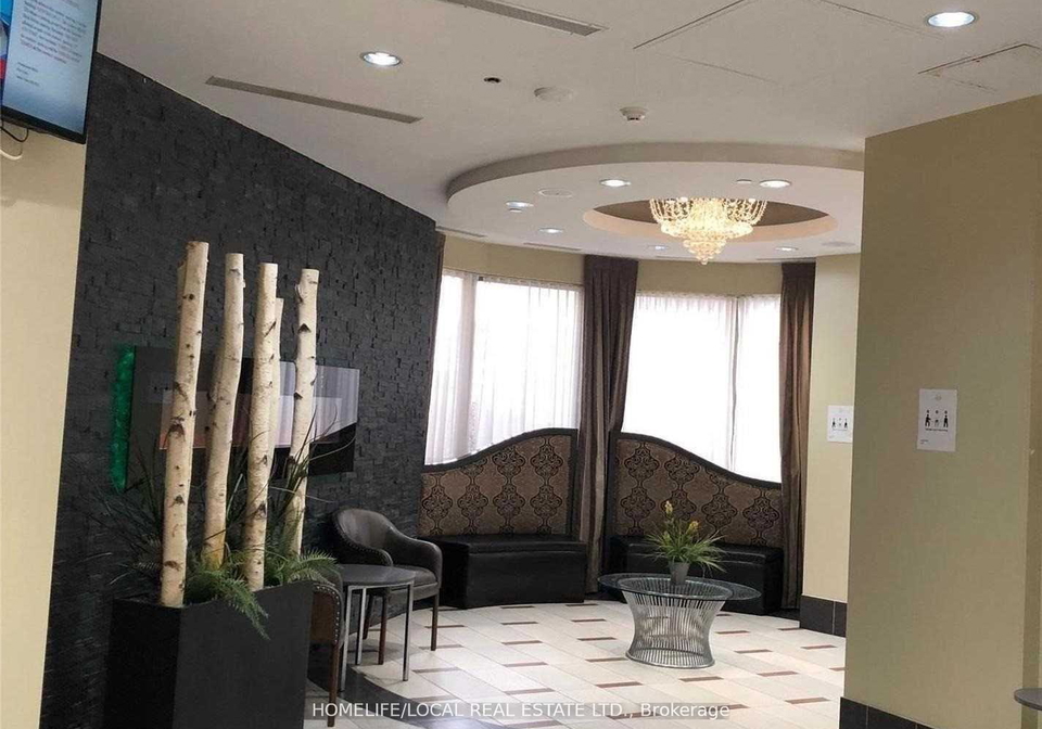 310-burnhamthorpe-road-w-mississauga-ontario-w12347930