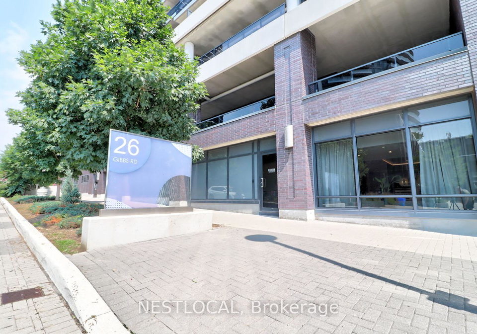 gibbs-road-etobicoke-ontario-w12348102