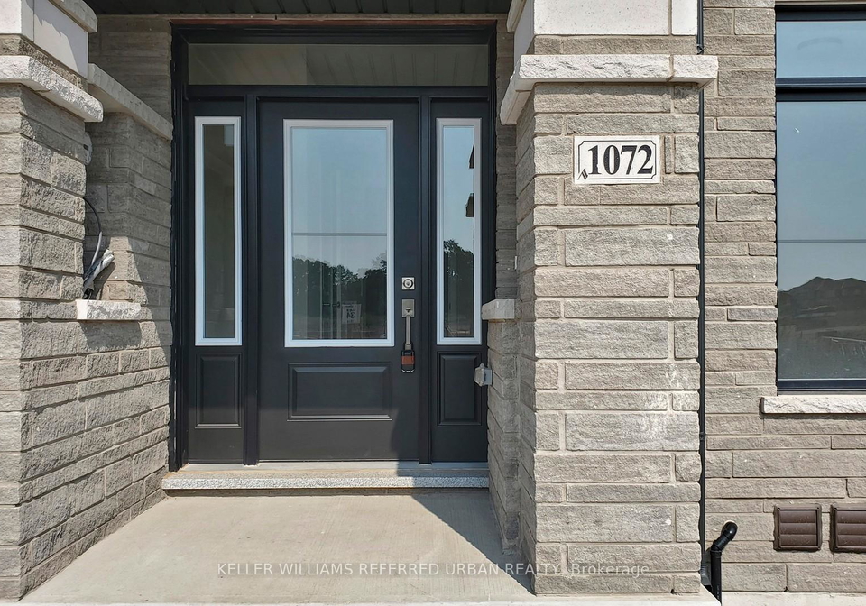 1072-wheat-boom-drive-oakville-ontario-w12348916