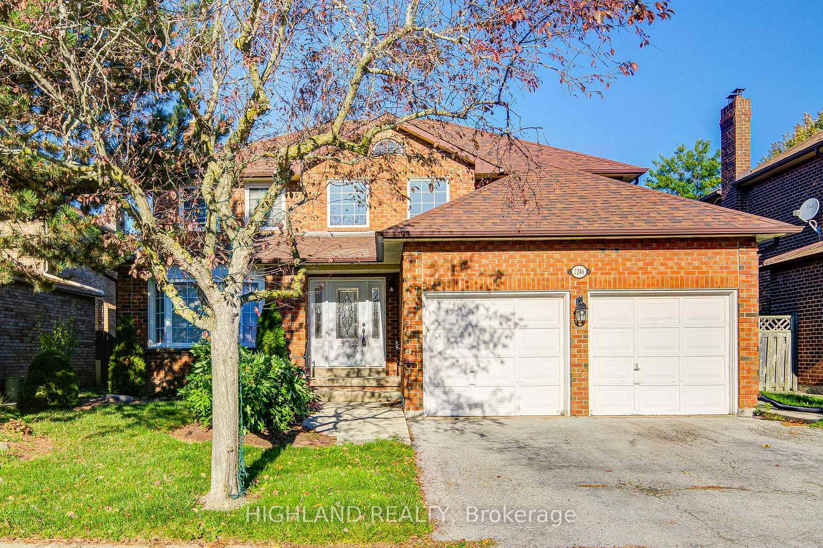1246-heathfield-crescent-oakville-ontario-w12349070